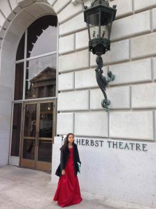 Sofie at the Herbst Theatre 368KB